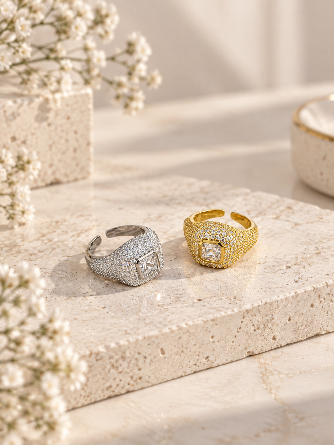 Royal Pavé pinky ring