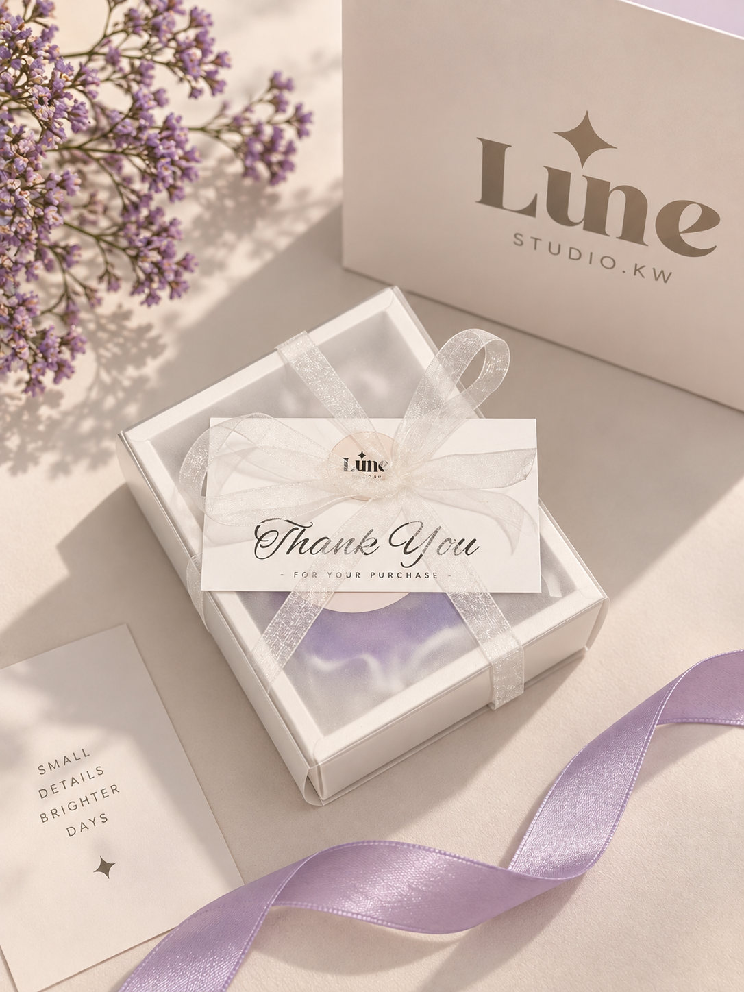 Lune candles giveaways
