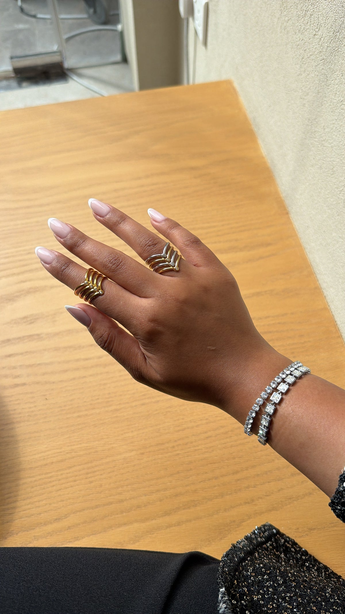 Vela Ring