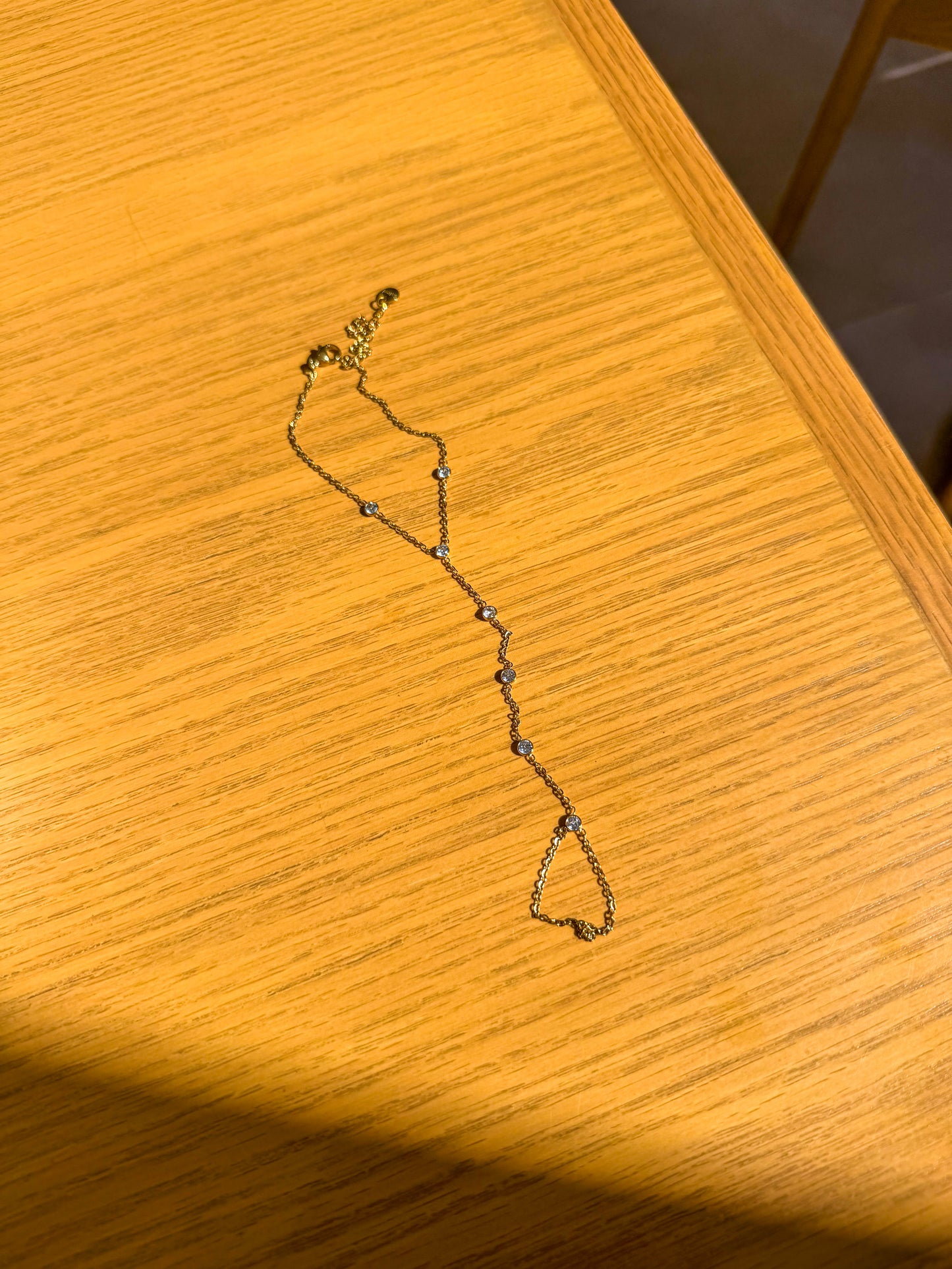 Halo hand chain